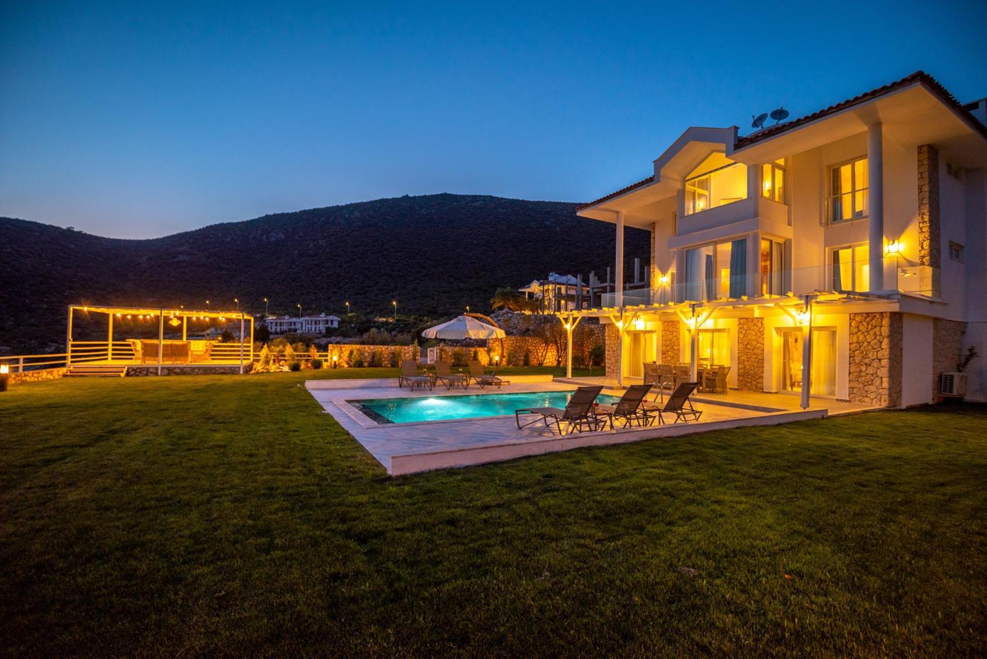 Beachfront Sari Villa With Private Swimming Pool Kalkan Exterior photo